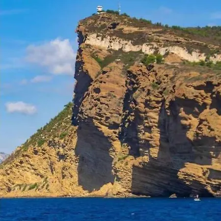 La Maison De La 度假居 *