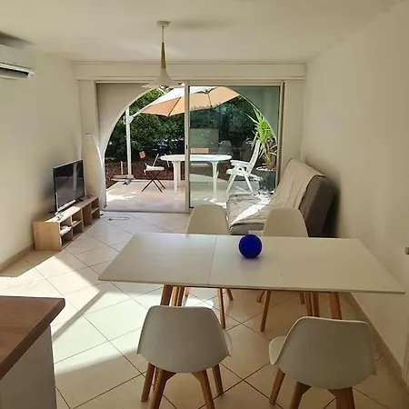 La Maison De La Σπίτι διακοπών